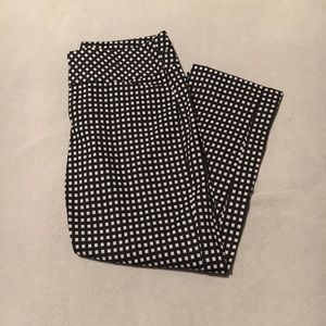 Elle Summer Capri Pants, Checkered in size 6